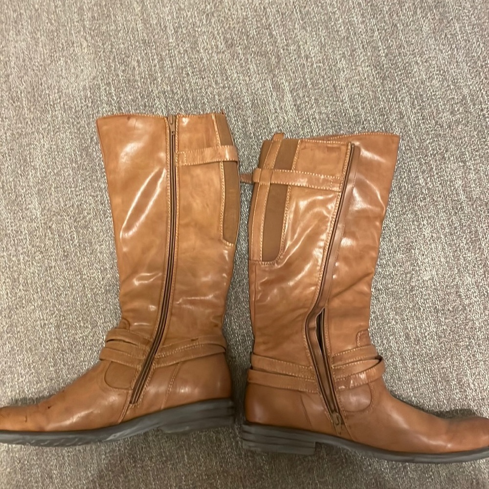 Ladies below the knee boots